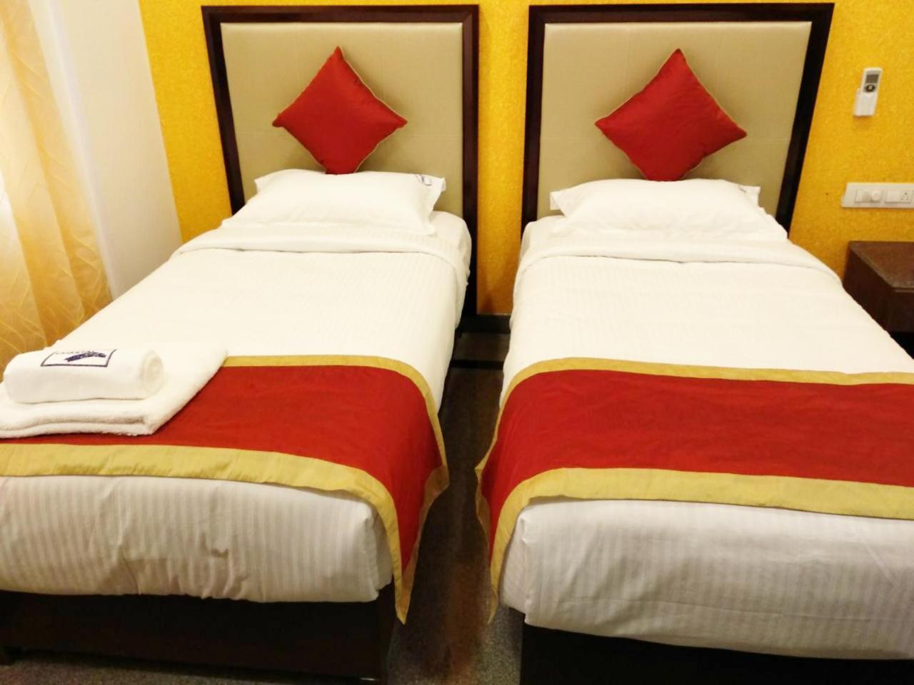 Hotel Coastal King Bangalore Esterno foto